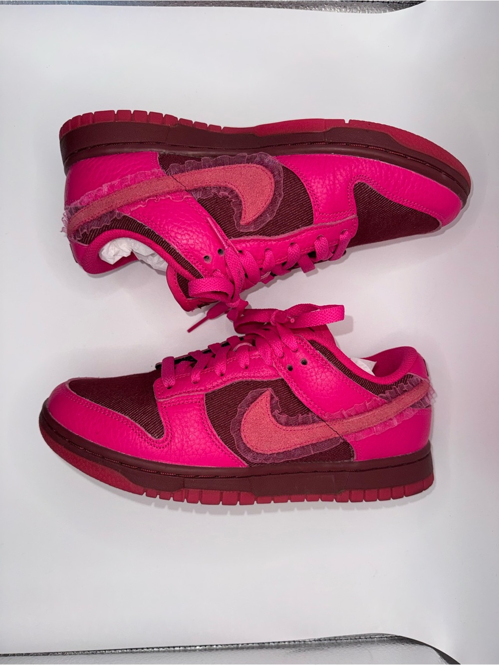 🔥 Nike Dunk Low LX “Pink Foam/Burgundy Crush” Ruffle Swoosh Women’s 7 🔥 - Picture 12 of 17